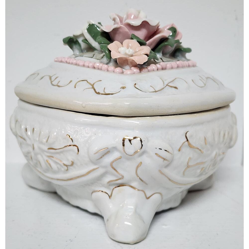 Vintage Porcelain Heart Trinket Box w/ Floral Bouquet & 22K Gold Detailing